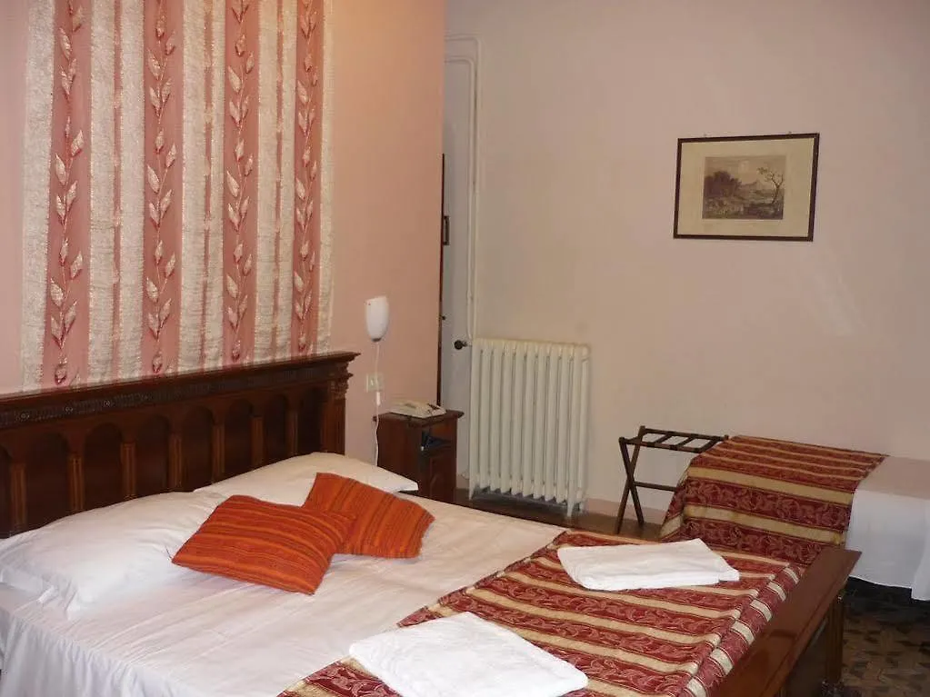 Hotel Europa Perugia 3*,  Italy